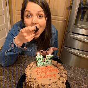 Meet your Posher, Aubrey